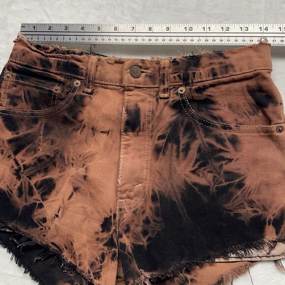 Levis 501 Shorts Womens Zipper Fly Tie Dye High Rise Denim Brown Black Sz 28 - Picture 3 of 12